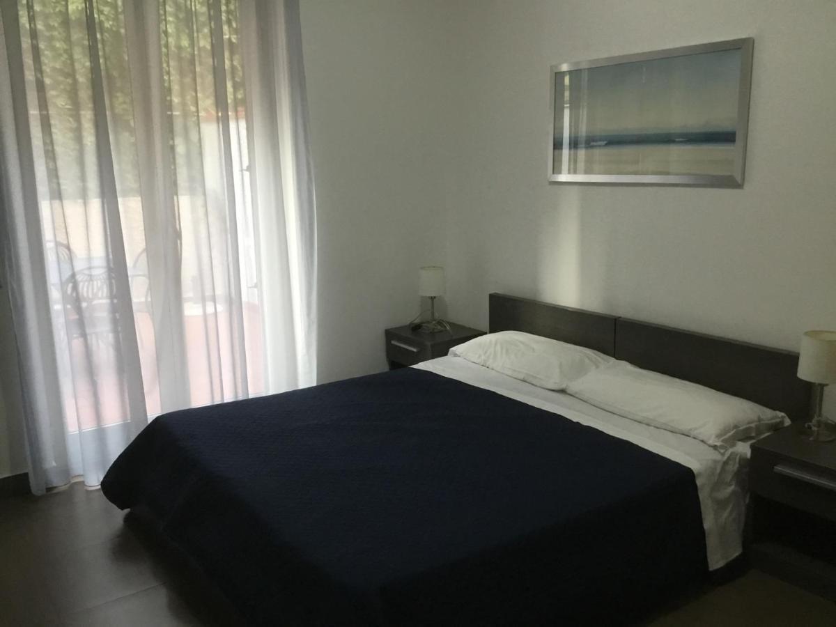 Ferienwohnung Taormina Stationhouse Exterior foto
