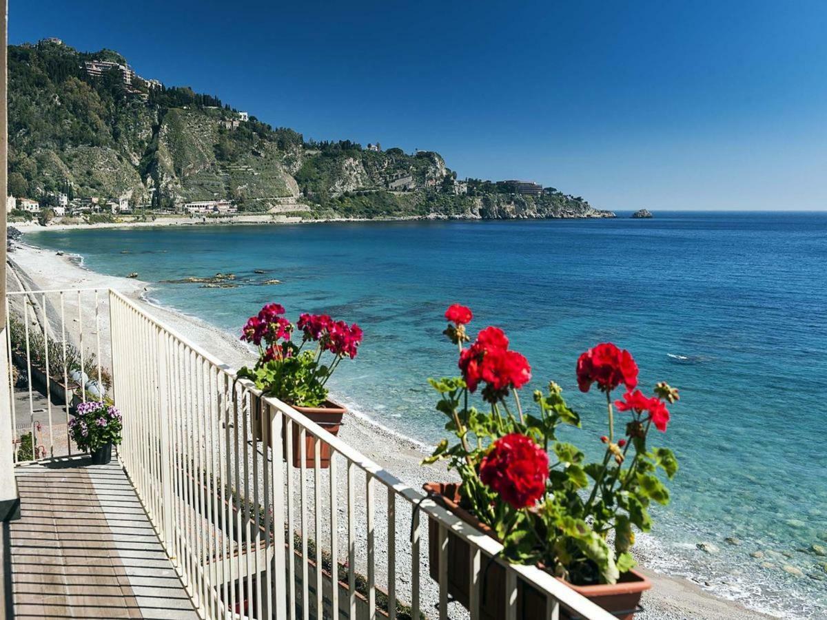 Ferienwohnung Taormina Stationhouse Exterior foto